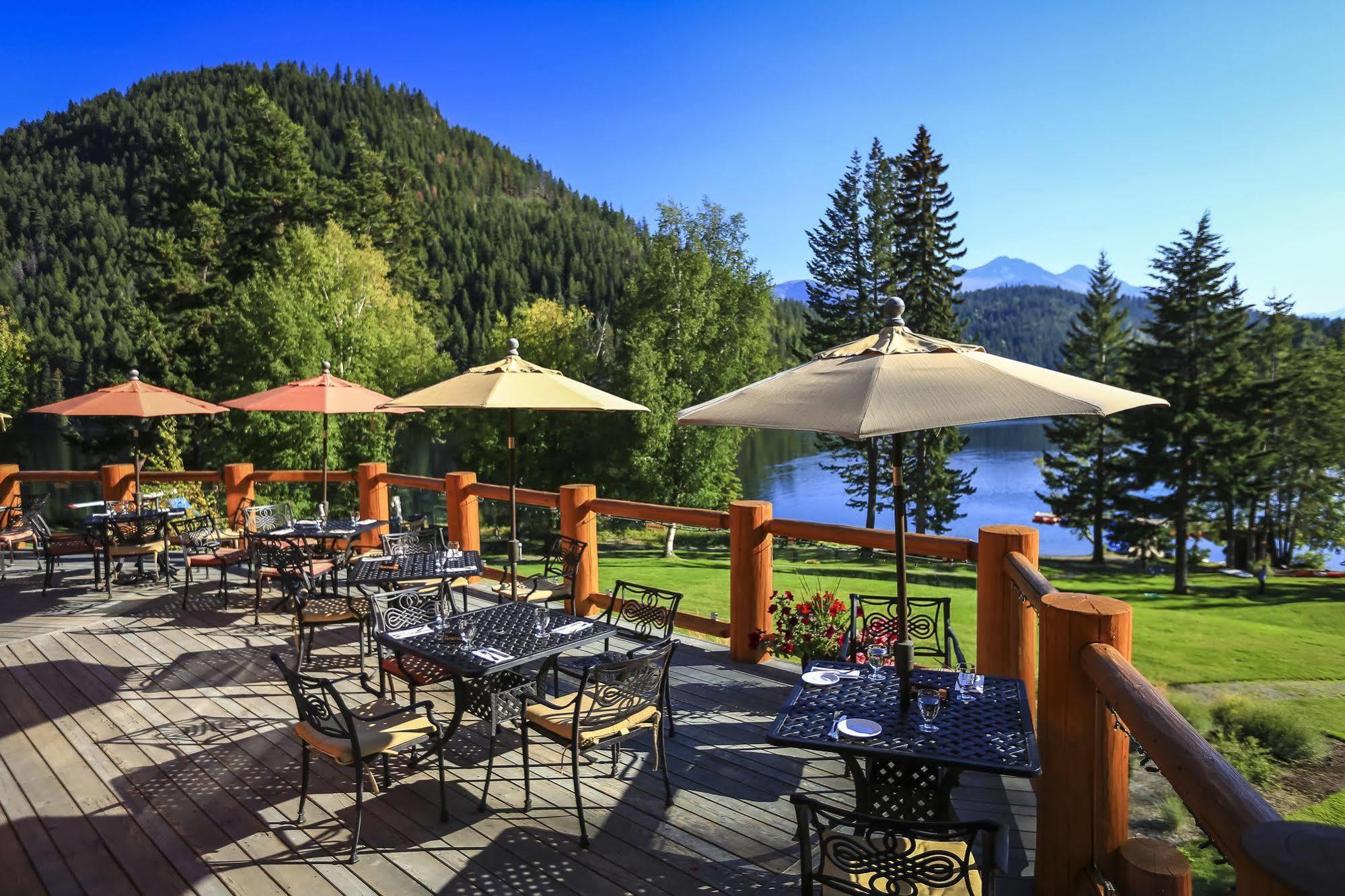 Tyax Lodge & Heliskiing Whistler Exteriör bild